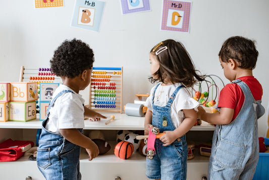 Kids playing toys