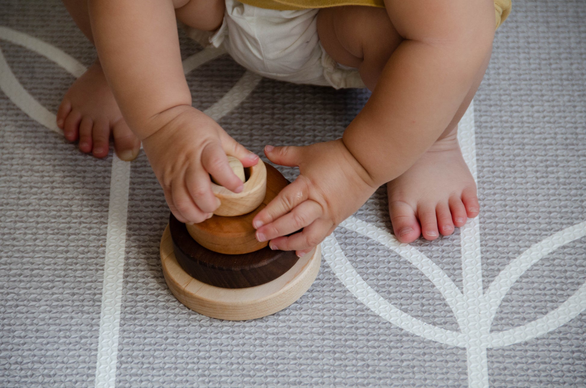 Little baby stacking Cubos 3 Different Size Rings Stacker 