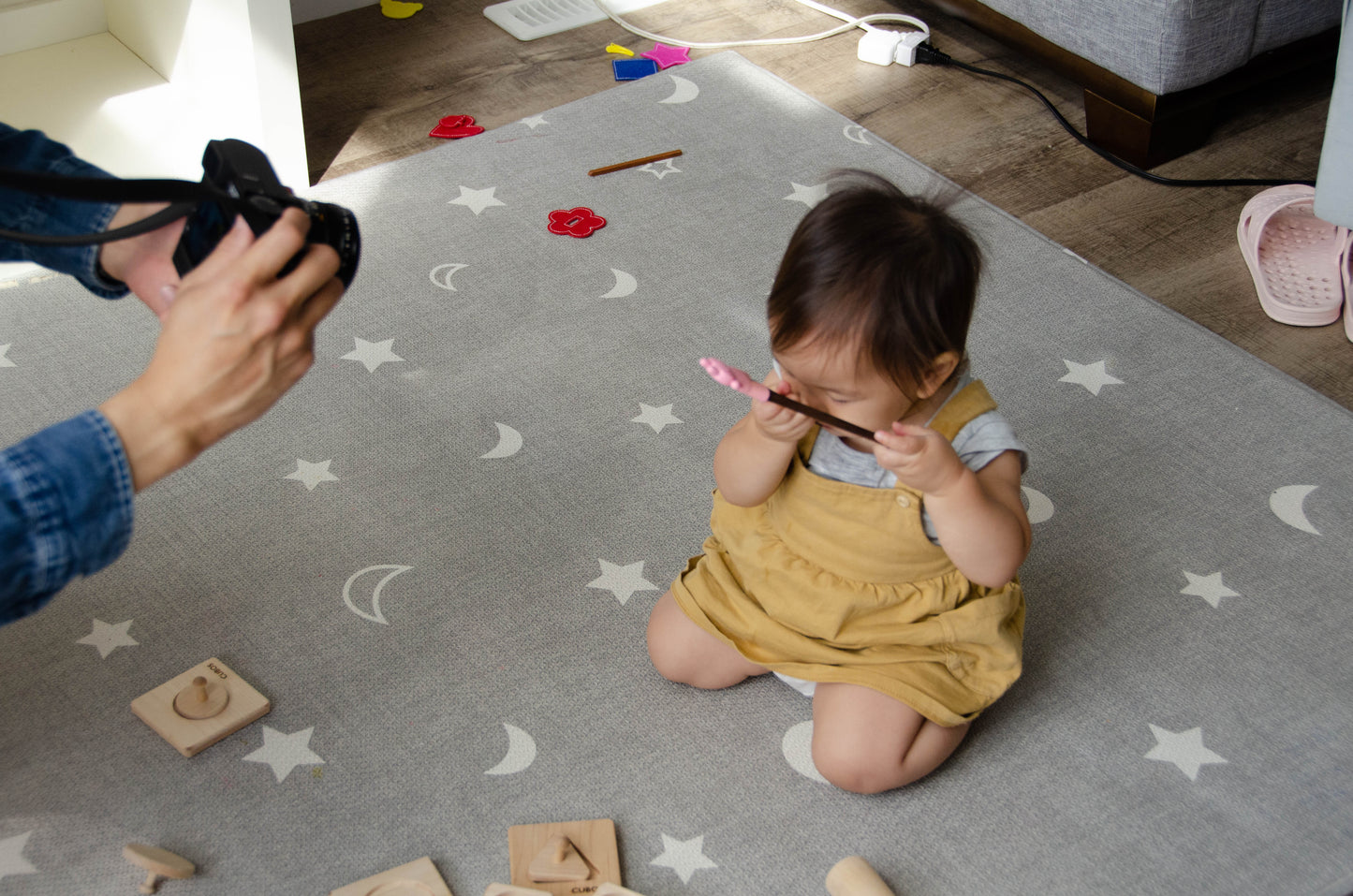 Simpo Kids Chopsticks with Cute Little Animal Helper