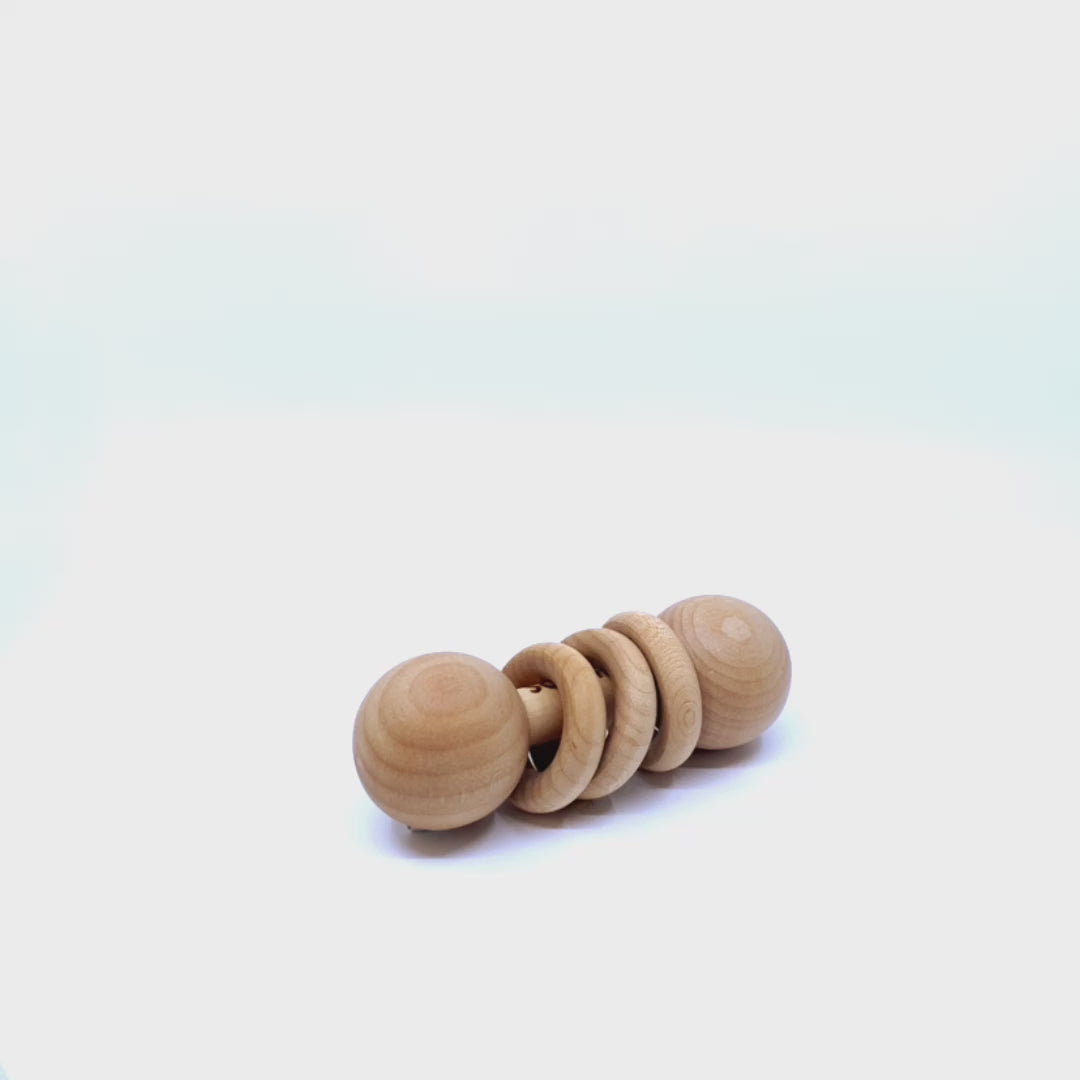 360-degree view of the Cubos Baby Rattle