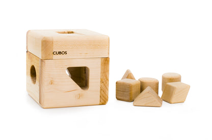Cubos Lite - A wooden shape sorting toy featuring a compact and simplified design, ideal for promoting shape recognition and fine motor skills in Montessori education