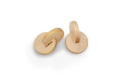 Montessori Handmade Wooden Interlock Disc - A set of handmade wooden interlocking discs, perfect for children aged 4 months and above. Promotes hand to hand transferring skills, fine motor skills, and hand-eye coordination in Montessori education. Crafted from high-quality hardwood for durability and a natural feel.
